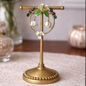 Vintage RARE Azub Austria Elegant Gold Flower Brooch